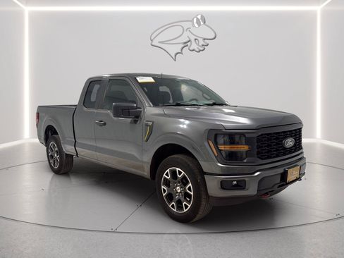 Certified 2025 Ford F150 STX w/ Equipment Group 200A AWD/4WD image 9