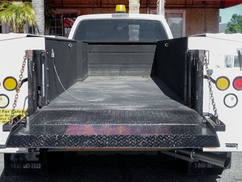 Used 2006 Ford F450 XL RWD image 12
