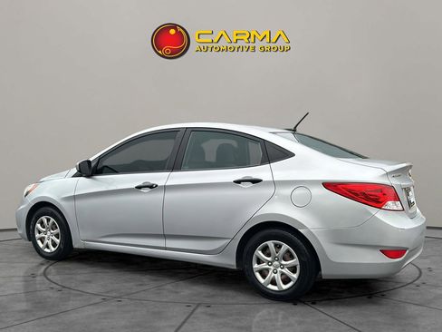 Used 2012 Hyundai Accent GLS image 4