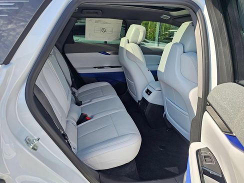 New 2026 Cadillac Optiq Luxury 2 AWD/4WD image 12