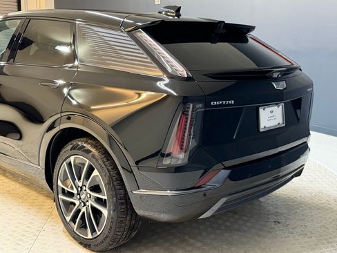 New 2026 Cadillac Optiq Sport 1 image 23