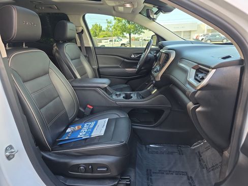 Certified 2021 GMC Acadia Denali w/ Denali Ultimate Package AWD/4WD image 31