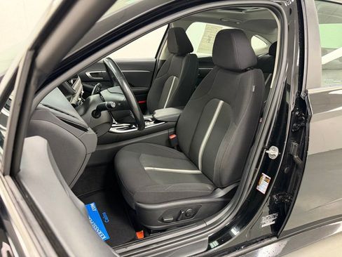 Used 2023 Hyundai Sonata SEL w/ Convenience Package FWD image 18
