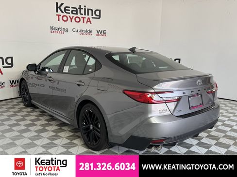 New 2026 Toyota Camry SE FWD image 10