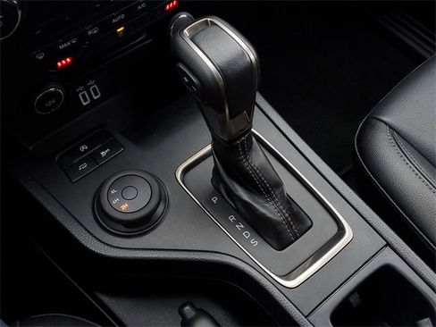 Certified 2021 Ford Ranger Lariat w/ Trailer Tow Package image 22