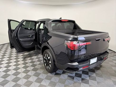 Used 2025 Hyundai Santa Cruz SEL image 6