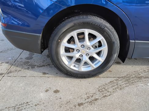 Used 2022 Chevrolet Equinox LT image 25