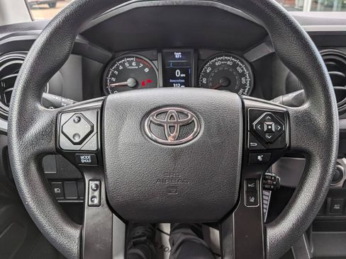 Used 2021 Toyota Tacoma SR AWD/4WD image 15