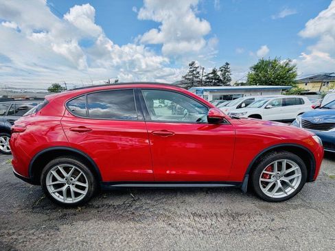 Used 2018 Alfa Romeo Stelvio Ti Sport AWD/4WD image 7