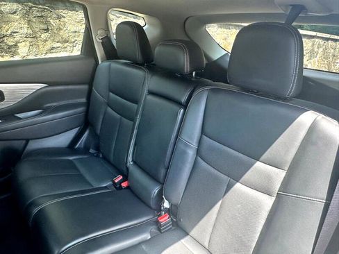 Used 2017 Nissan Murano Platinum w/ Platinum Technology Package image 45