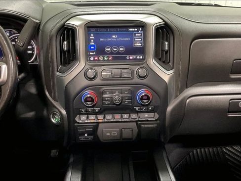 Used 2020 Chevrolet Silverado 1500 LTZ w/ LTZ Premium Package AWD/4WD image 6