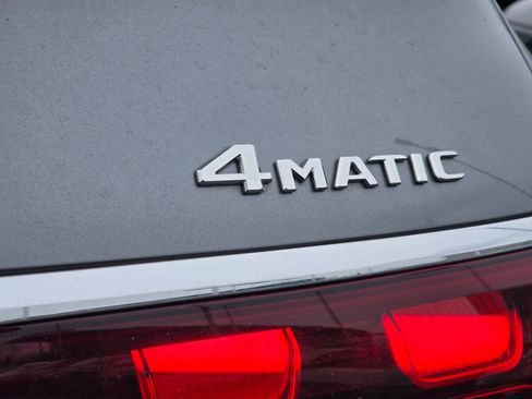 Used 2024 Mercedes-Benz GLS 450 4MATIC image 38