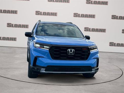 New 2025 Honda Pilot TrailSport image 8