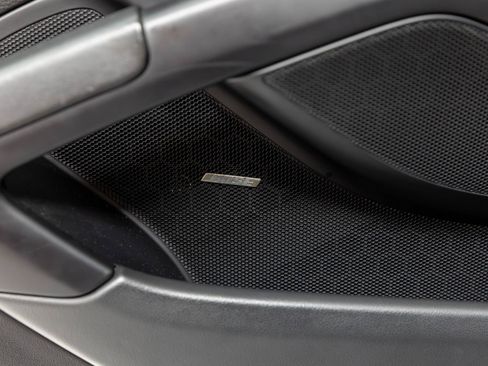 Used 2018 Porsche 718 Cayman RWD image 74