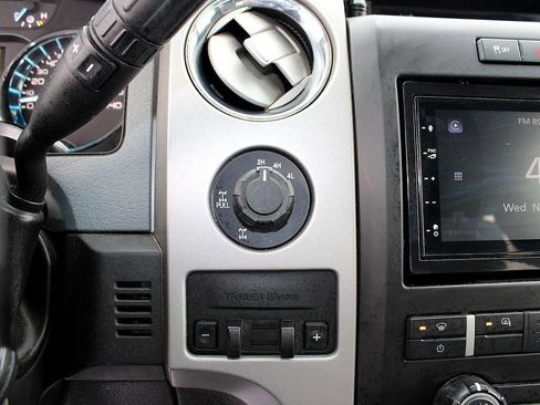 Used 2012 Ford F150 XLT w/ XTR Pkg image 18