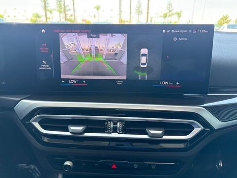 Certified 2024 BMW 330i Sedan w/ Convenience Package RWD image 16