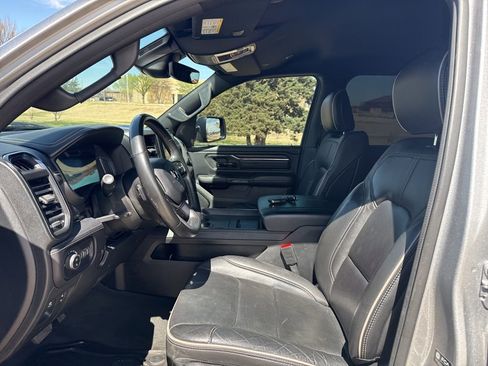 Used 2023 RAM 1500 Limited w/ Body Color Bumper Group image 9