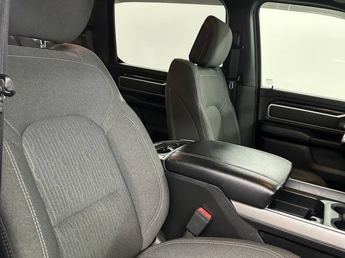 Used 2019 RAM 1500 Big Horn AWD/4WD image 40