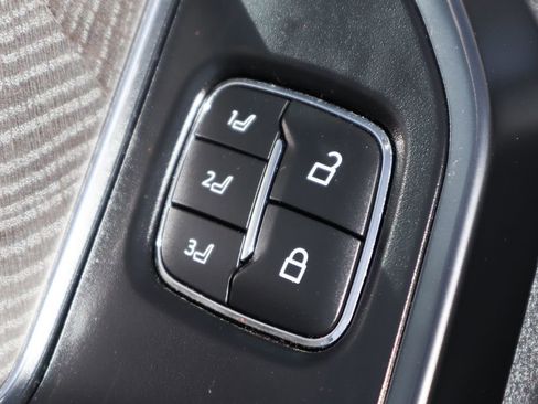 Used 2021 Ford F150 Platinum w/ Equipment Group 701A High image 19