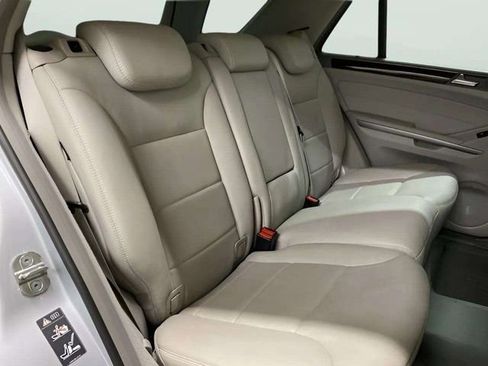 Used 2011 Mercedes-Benz ML 350 BlueTEC 4MATIC image 69
