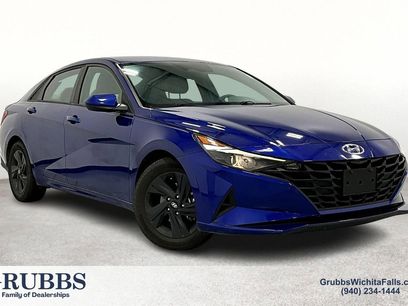 Used 2023 Hyundai Elantra SEL w/ Cargo Package