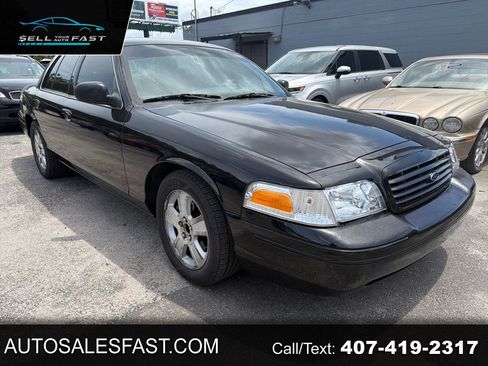 Used 2004 Ford Crown Victoria LX RWD image 1