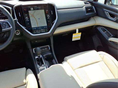 New 2026 Subaru Ascent Limited image 7