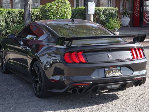 Used 2021 Ford Mustang GT Premium w/ Black Accent Package RWD image 6