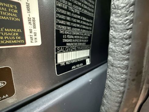 Used 2019 Land Rover Range Rover Autobiography image 32