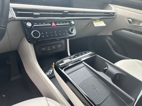 New 2026 Hyundai Tucson Limited FWD image 25