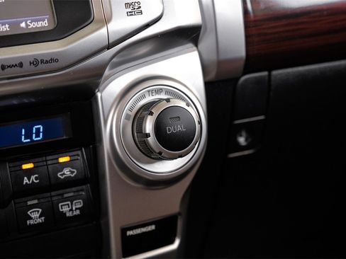 Used 2019 Toyota 4Runner Limited image 27