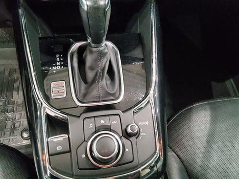 Used 2018 MAZDA CX-9 Touring w/ Touring Premium Package image 34