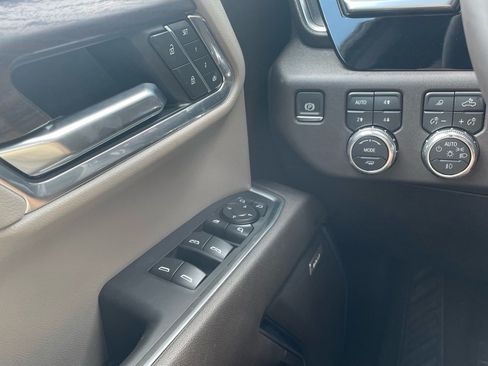 Used 2026 GMC Sierra 1500 SLT w/ SLT Premium Plus Package AWD/4WD image 18