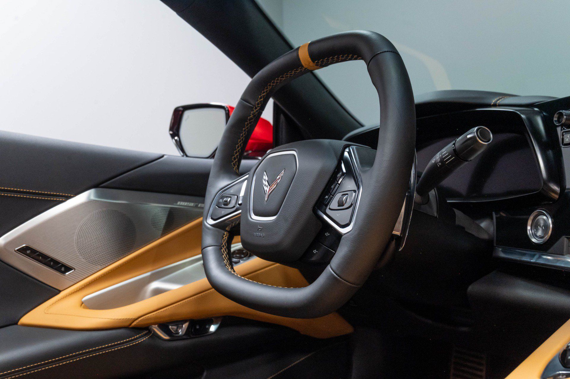 Used 2022 Chevrolet Corvette Stingray Coupe w/ 2LT w/ Z51 Performance Package RWD image 39