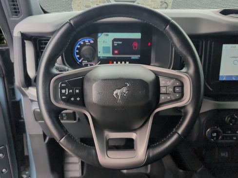 Used 2023 Ford Bronco Badlands AWD/4WD image 16
