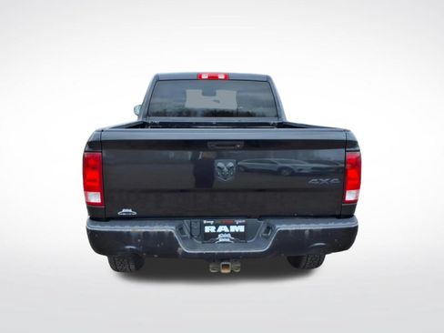 Used 2016 RAM 1500 Express w/ Black Ram 1500 Express Group AWD/4WD image 5
