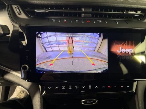 New 2026 Jeep Grand Cherokee Limited AWD/4WD image 27