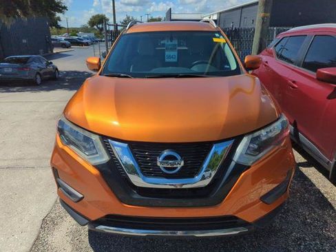 Certified 2017 Nissan Rogue S w/ S Appearance Package FWD image 3