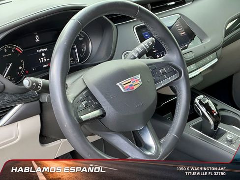 Used 2021 Cadillac XT4 Premium Luxury image 28