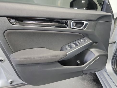 Certified 2025 Honda Civic Sport image 13