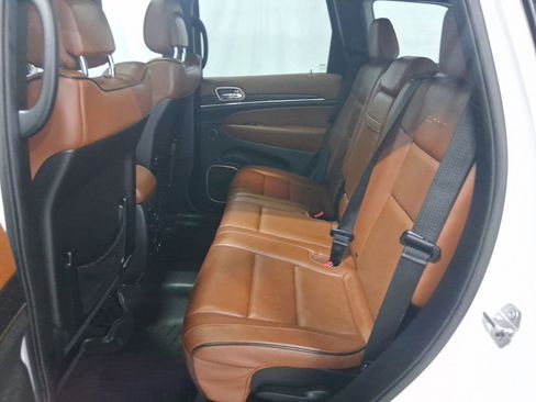 Used 2017 Jeep Grand Cherokee Summit w/ Skid Plate Group AWD/4WD image 15
