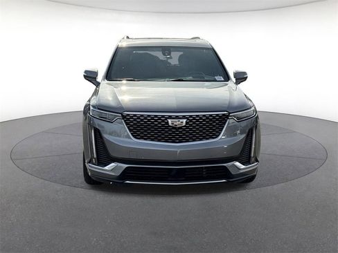 Used 2021 Cadillac XT6 Premium Luxury w/ Platinum Package image 8