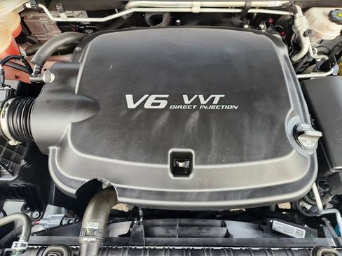 Used 2021 Chevrolet Colorado Z71 w/ Safety Package image 26