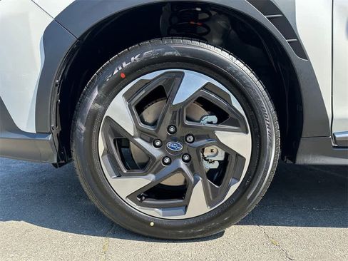 New 2025 Subaru Crosstrek 2.5i Limited image 8