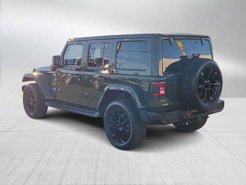 Used 2021 Jeep Wrangler Unlimited Sahara image 6