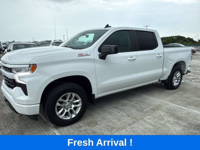 Used 2024 Chevrolet Silverado 1500 RST w/ Convenience Package II AWD/4WD image 1