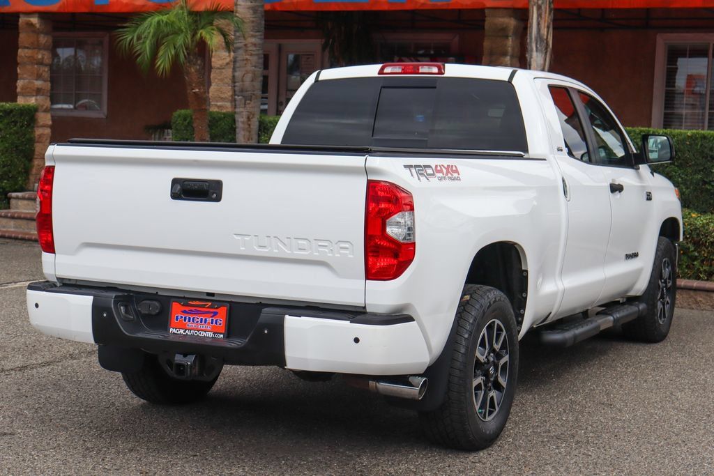 Used 2016 Toyota Tundra SR5 w/ TRD Off Road Package AWD/4WD image 10