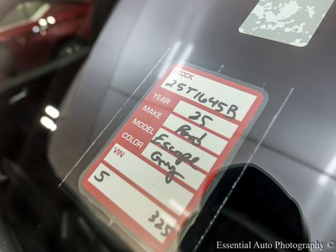 Used 2025 Ford Escape ST-Line Select w/ Tech Pack #1 image 29