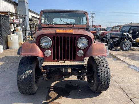 Used 1986 Jeep CJ 7 image 8