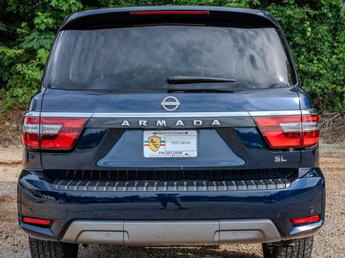 Used 2022 Nissan Armada SL w/ Captain's Chairs Package RWD image 4